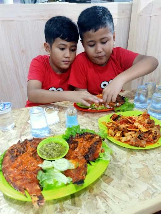 Pondok Ikan Bakar Talaut 2