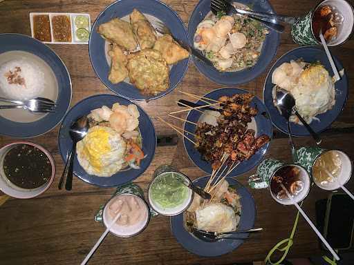 Waroeng Makan & Angkringan Tongpoho 5