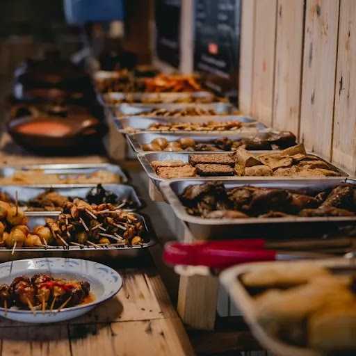 Waroeng Makan & Angkringan Tongpoho 10