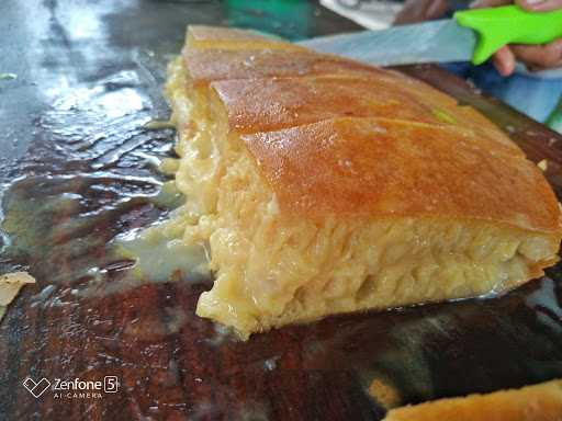 Martabak Keluarga Special Durian 1