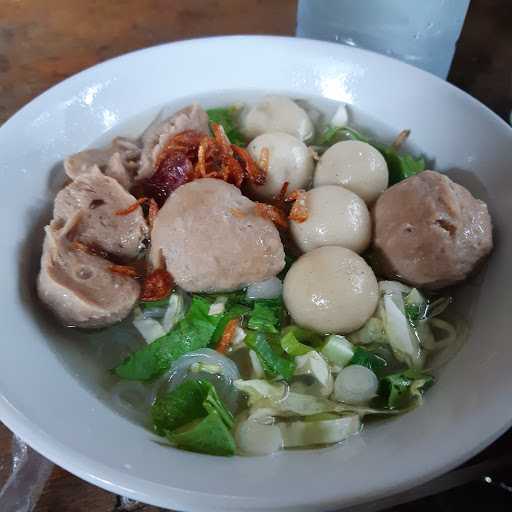 Kedai Bakso Ibu Atun 4