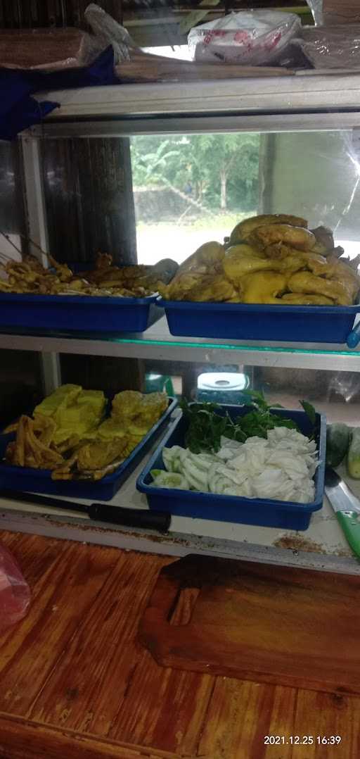 Pecel Lele Nada Jaya Lamongan 8