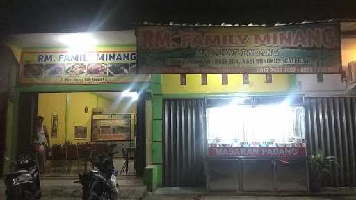 Rm Famili Minang 1