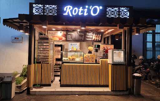 Roti'O Stasiun Sukabumi 3