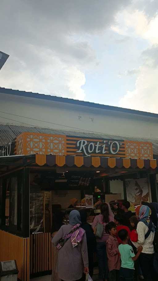 Roti'O Stasiun Sukabumi 2