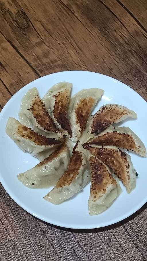 Gyoza Inn 3