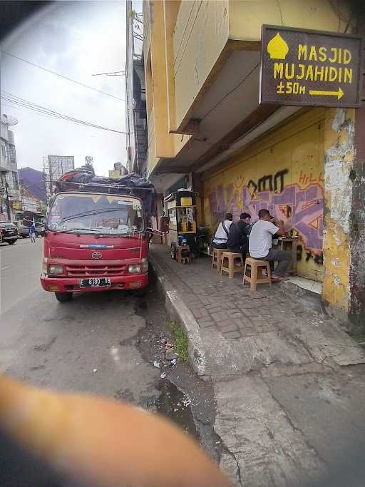 Ayam Goreng Ahmad Yani 9