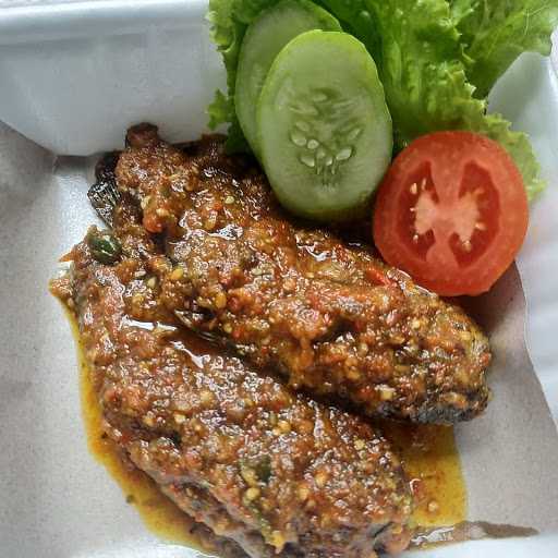 Ayam Goreng Sambal Pete Husna Cimanggah 1