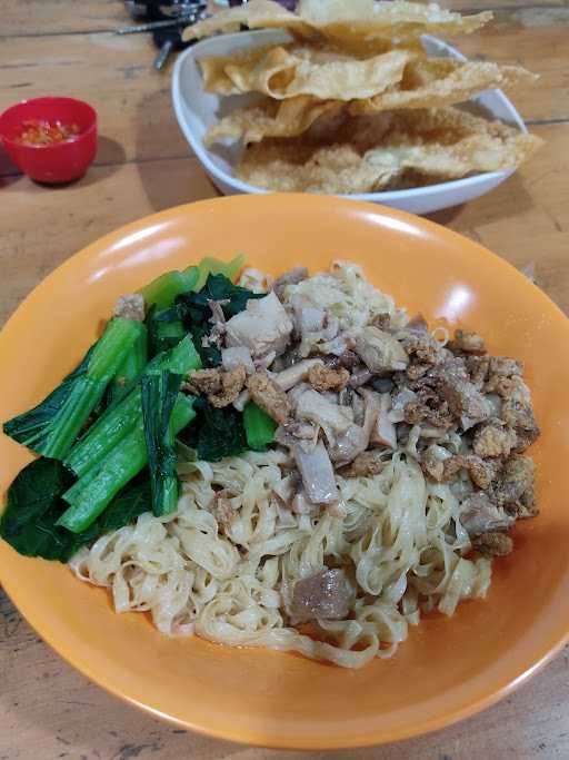 Kedai Bakmi Suryakencana 8