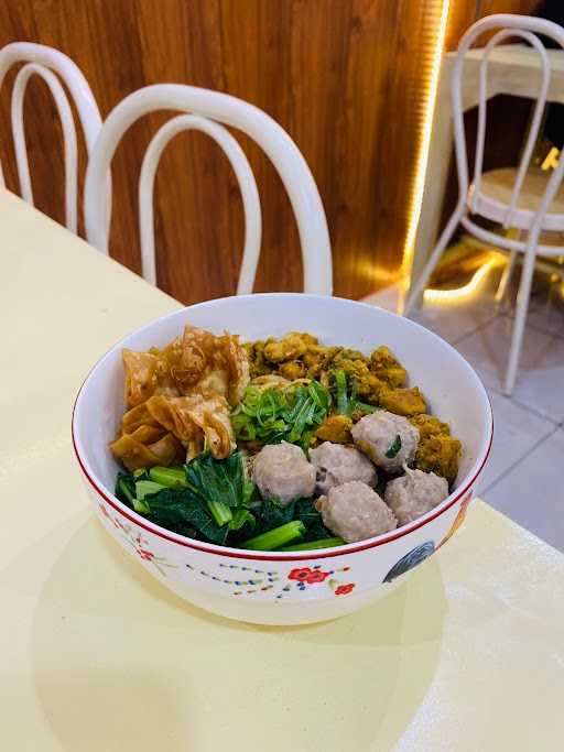 Mie Ayam & Baso Roso 3