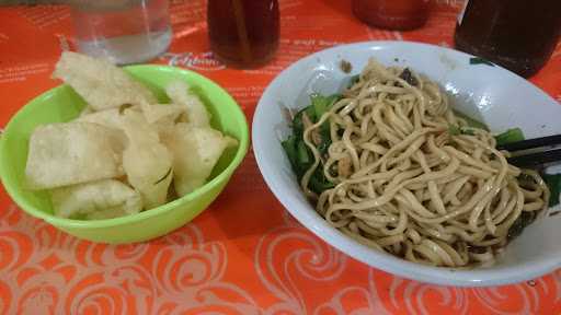 Mie Ayam Pangsit Semox 8