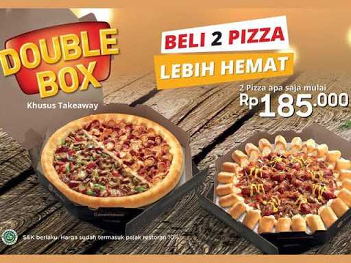 Pizza Hut Restoran 3