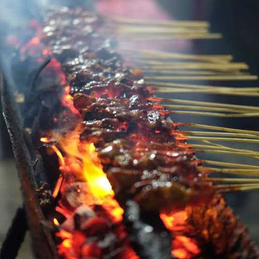 Sate Madura Ibu Yuli 1