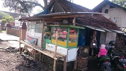 Kupat Tahu Kang Mus Kecamatan Cikoneng 7