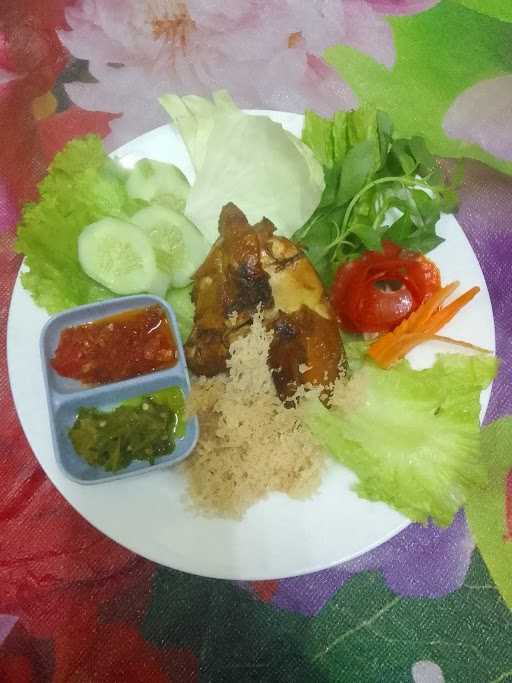 Ayam Goreng Ibu Ros 1