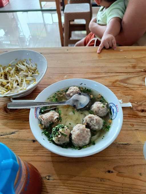 Bakso Sapi Pontianak Karunia 6