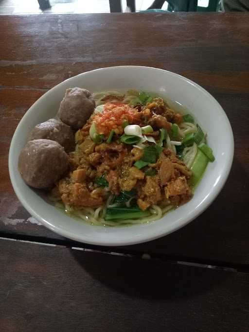 Mie Ayam Bakso Pompi 6