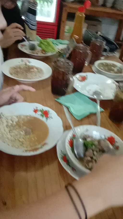 Rumah Makan Sate Colombus Cinglu 8