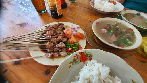 Rumah Makan Sate Colombus Cinglu 9