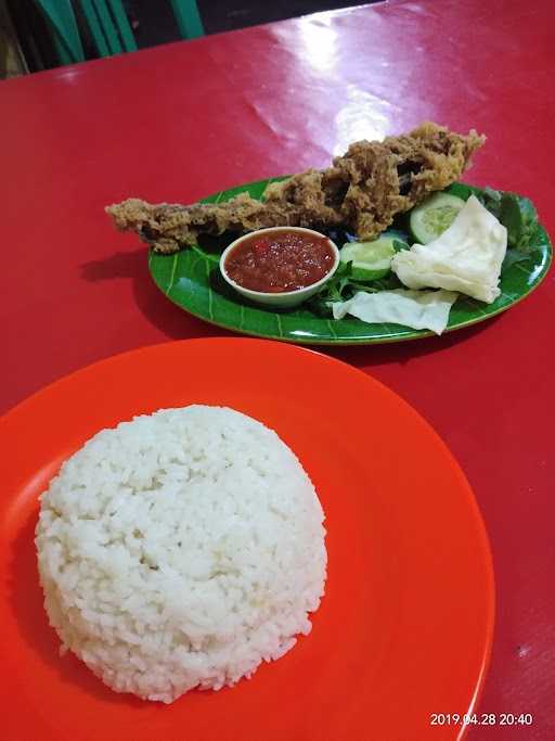 Seafood 68 & Nasi Goreng Ayam Kremes 2