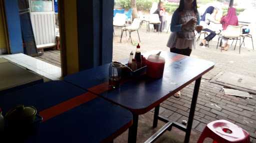 Warung Makan Sunda Iqbal 9