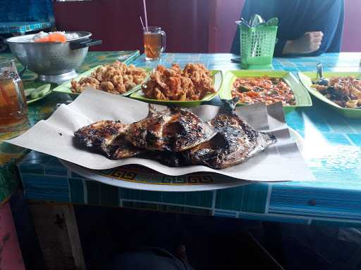 Warung Seafood Bu Masiyah 4