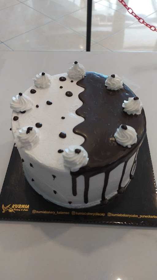 Kurnia Bakery & Cake 1