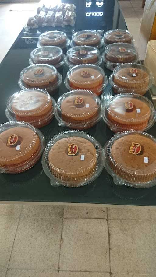 Purimas 3 Cake & Bakery 1