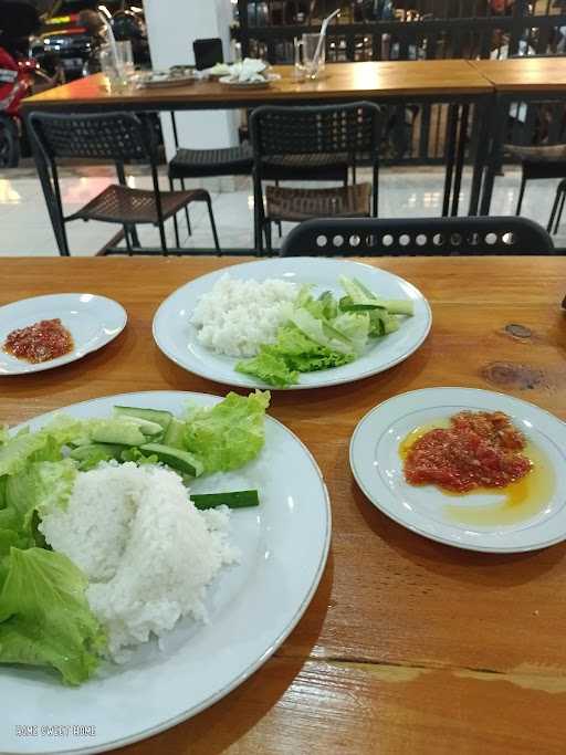 Bebek & Ayam Kampung Mas Budi 8