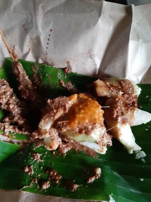 Sate Lontong A'Isyah 1