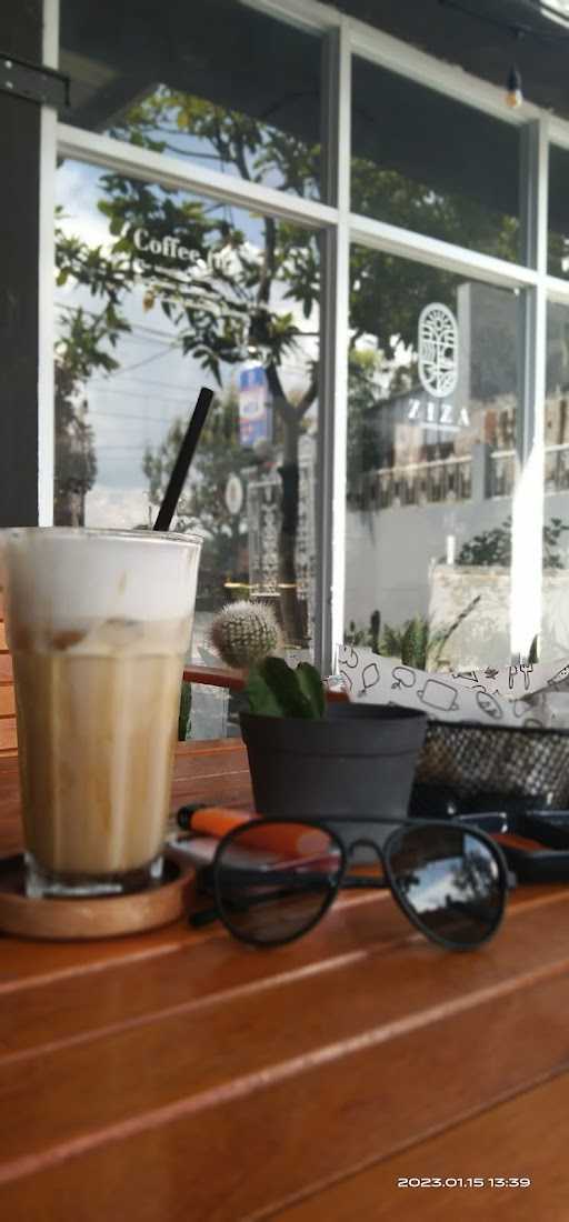 Ziza Coffee Eatery 2