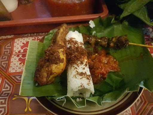 Goreng Ayam Sadulur Mang Yayan 1