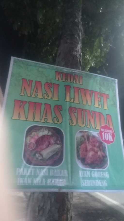 Kedai Nasi Liwet Khas Sunda 9