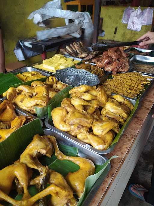 Warung Nasi Dapur Mitoha 4