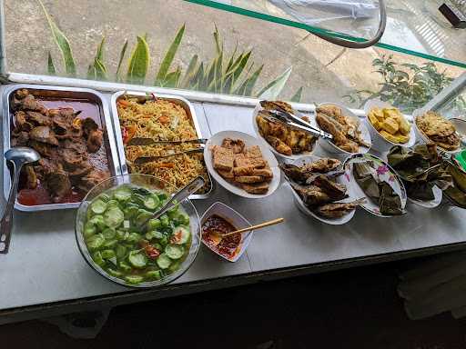 Warung Nasi Ibu Sumarni 5