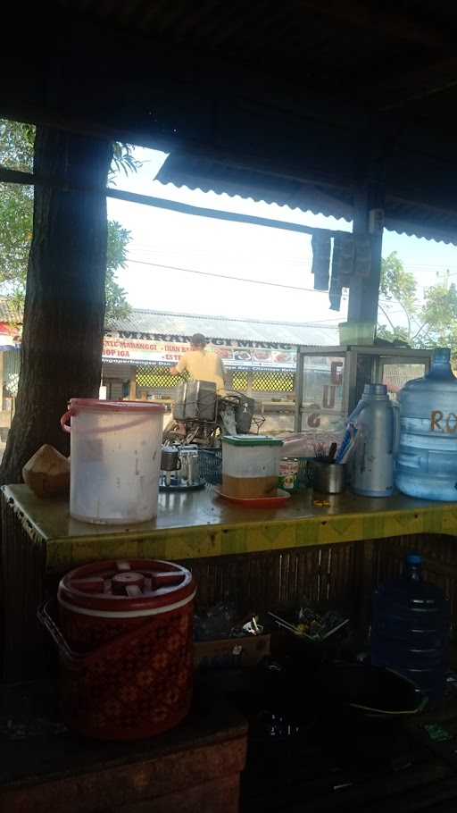 Mie Ayam & Bakso Sule 7