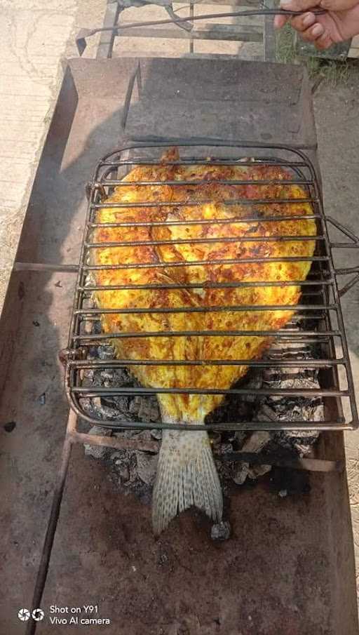 Ikan Bakar Kang Mustadi 4