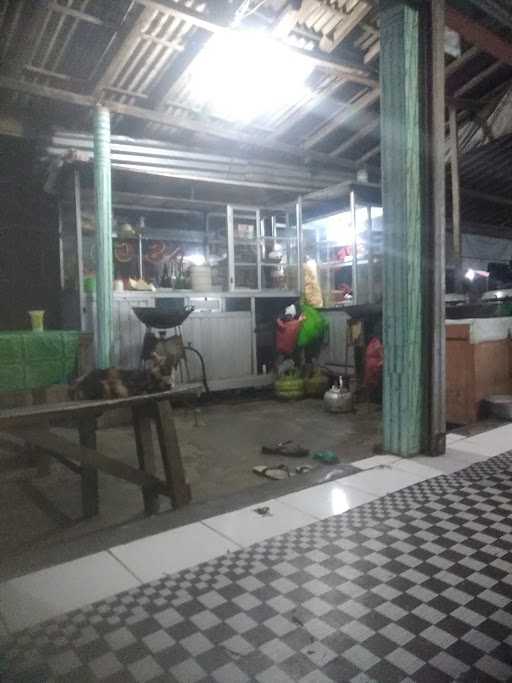 Pecel Lele Dede Fuad 2