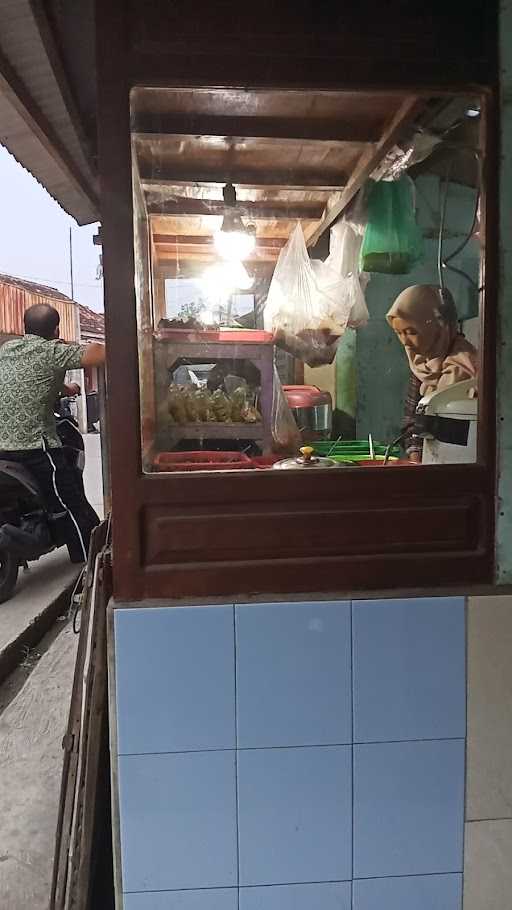 Warung Masakan Ibu Saadah 6