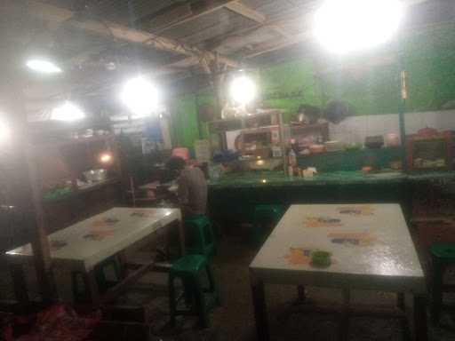 Rumah Makan Wahyu Dewi Sri 4