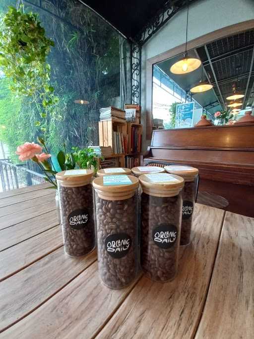 Organic Daily Jakarta 3