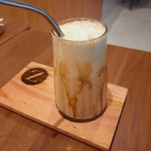 Z Coffee Shop - Lebak Bulus 10