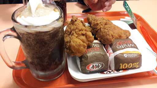 A&W Restoran - Pondok Labu 10