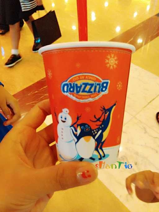 Dairy Queen Pondok Indah Mall 1 4