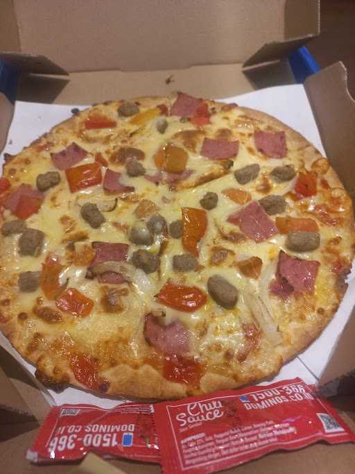 Domino'S Pizza 3