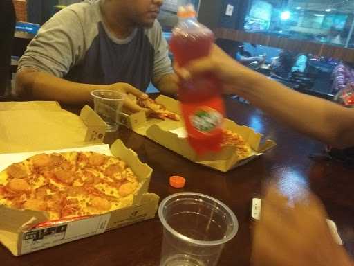 Domino'S Pizza 7