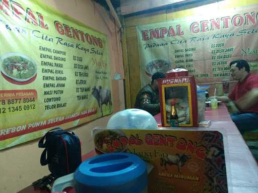 Empal Gentong Mang En Wong Junti 7