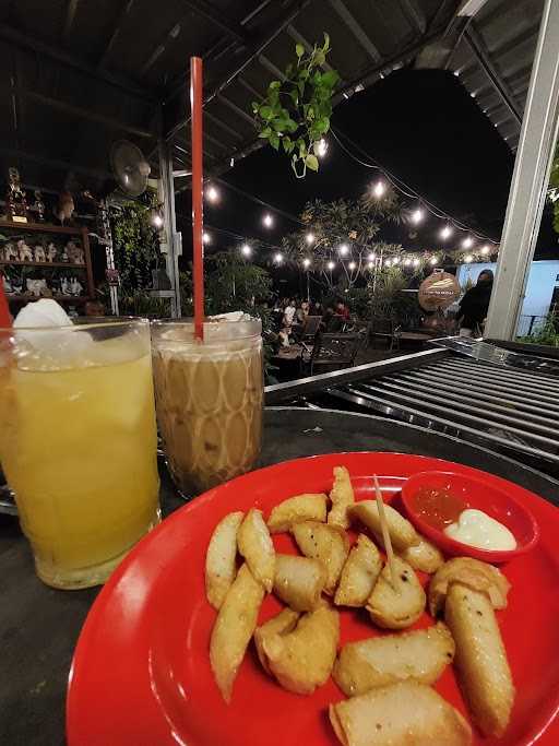 Kedai Tjilandak 10