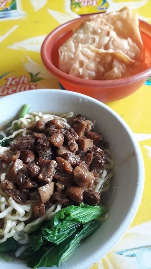 Mie Ayam Pangsit  Slamet  4