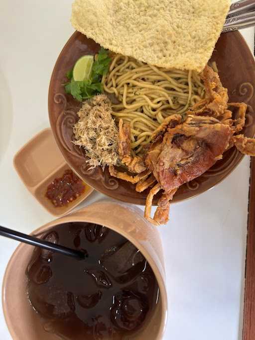 Mie Kepiting Bu Rt 8